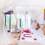 Indira Cottage