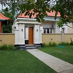 Kubu Kapas Bali