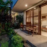 Yarama Cottages