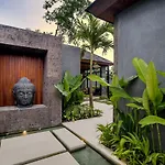 Villa Ruby By Balisuperhost