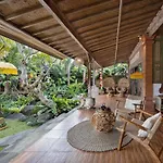 The Gardener\'S Cottage