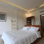 Kayom Rooms