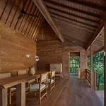 Rumah Kayu Resort