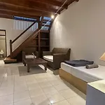 In Da Lodge