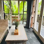 Widya Luxury House