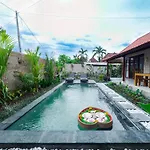 Tutik Private House By Supala