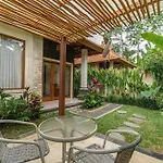 Three Beagles Villa