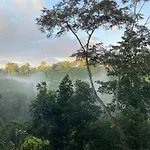 D\'Tepi Ubud House