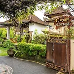 Capung Cottages
