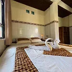 Tutde\'S House
