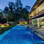 Baratayuda 3Br Green Pool Villa Cyn