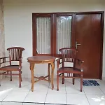 Wisuda Guest House