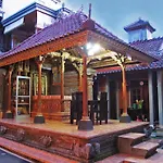 Warini Bungalows