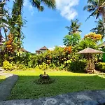 Sri Sunari Quest House