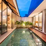 Casa Azul: Luxurious Tranquility