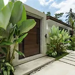 Villa Cassie By Balisuperhost