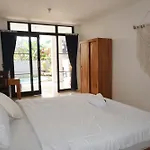Villa Adi
