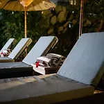 Alit Bungalow&Warung