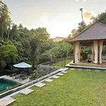Dur Pekerisan Retreat Villa Ubud