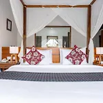 Alam Puisi Villa