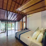 Ubud Sari Health Resort