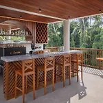 Unagi Mas Villa By Emana
