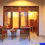 Kt. Kuaya Home Stay