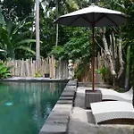 Suka\'S House Bed & Breakfast