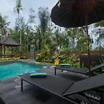 Puri Astina Villa