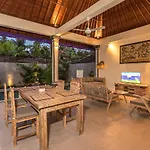 Secret Bunutan Ubud Villa