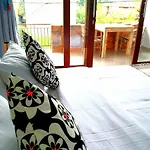 Villa Peteka