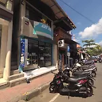 Rumah Ary Homestay & Spa