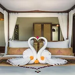 Ayuterra Resort