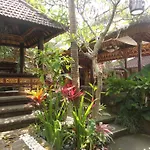 Monkey Forest Bungalow