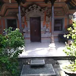 Dani Home Stay