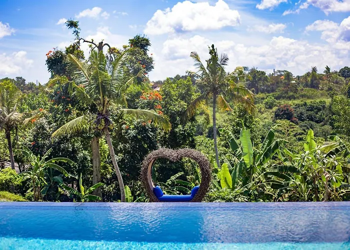 Paradise Villa Pool Kitchen Spa Private Lebah Villas CHSE Cert