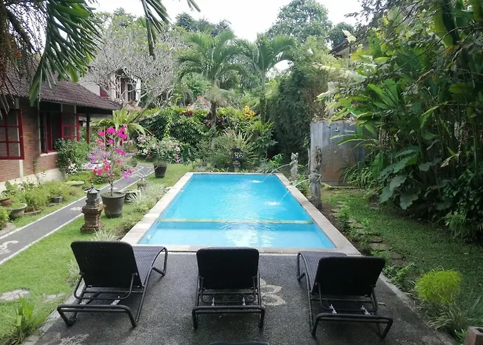 Taman Lituhayu Cottages