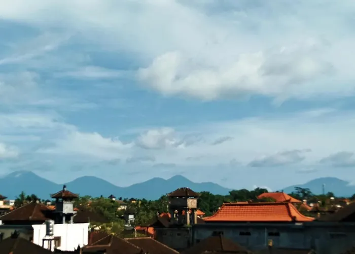Tunjung Guest House