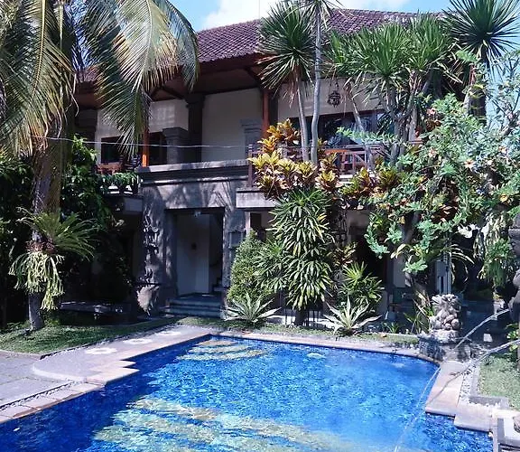 Wahyu Bungalow And Restaurant