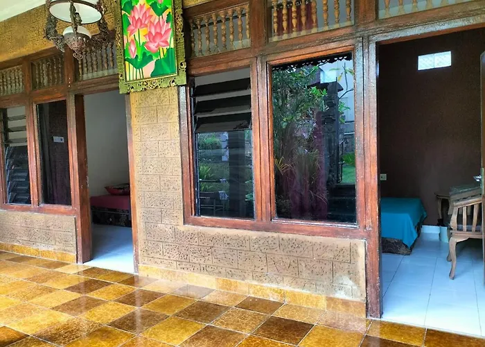 Leket House