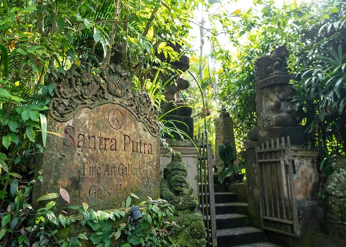 Santra Putra Guesthouse At Karja Art Space