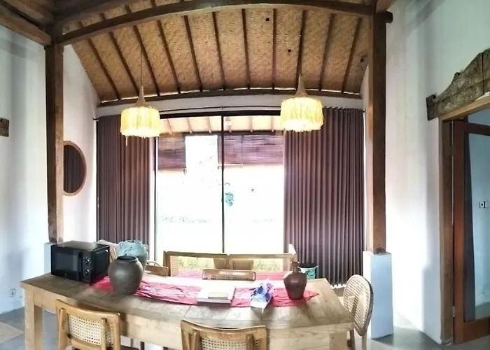 The Morgan Villa