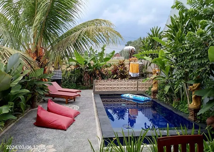 2 Villas - 2 Pools - Sleeps 9