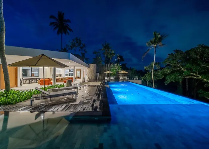 Treetop Vibes - Designer Villa Overlooking Ubuds Green Canyon