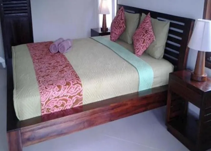 Den Den Mushi Guesthouse