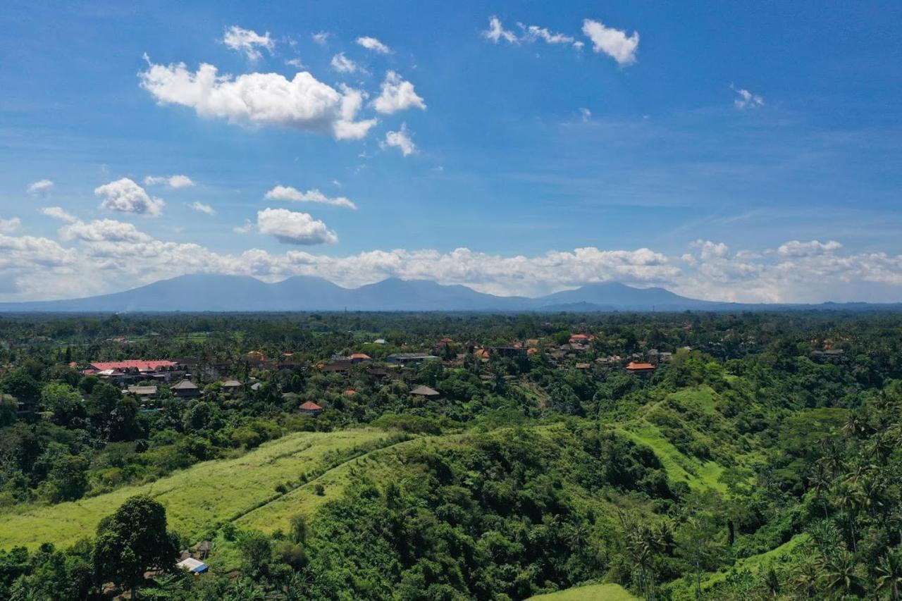 Wake In Paradise And Luxury Lebah Villa