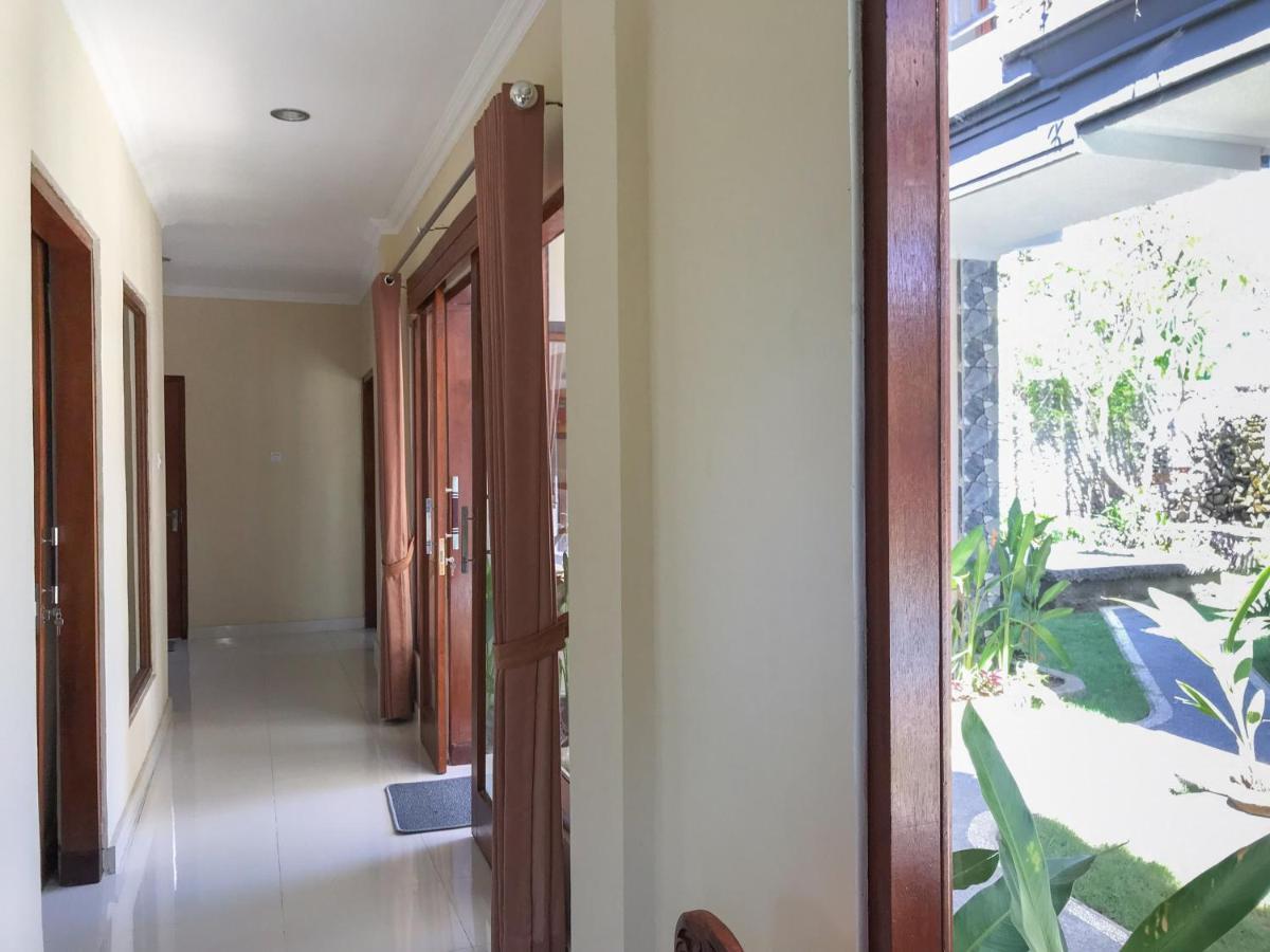 Dira Villa *