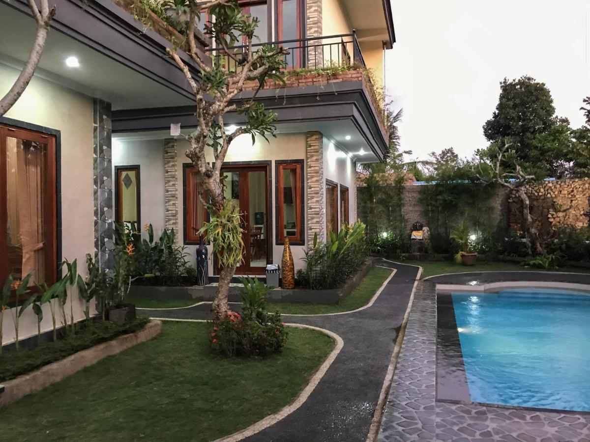 Dira * Ubud (Bali)