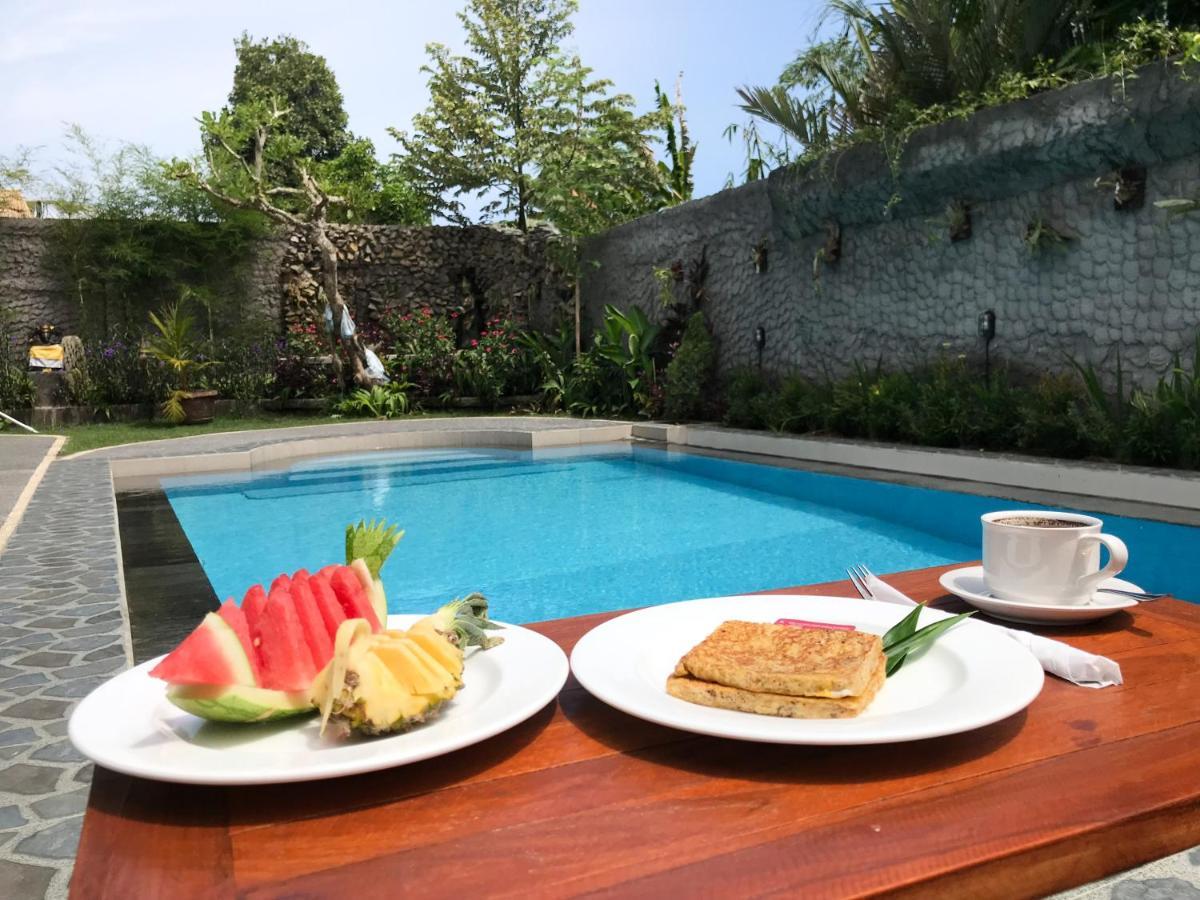 Dira Villa