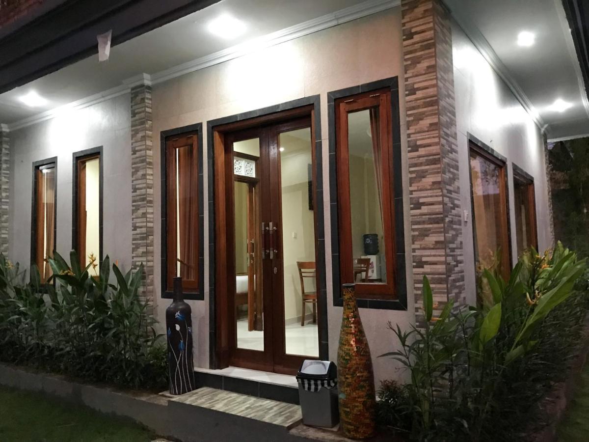 Villa Dira *